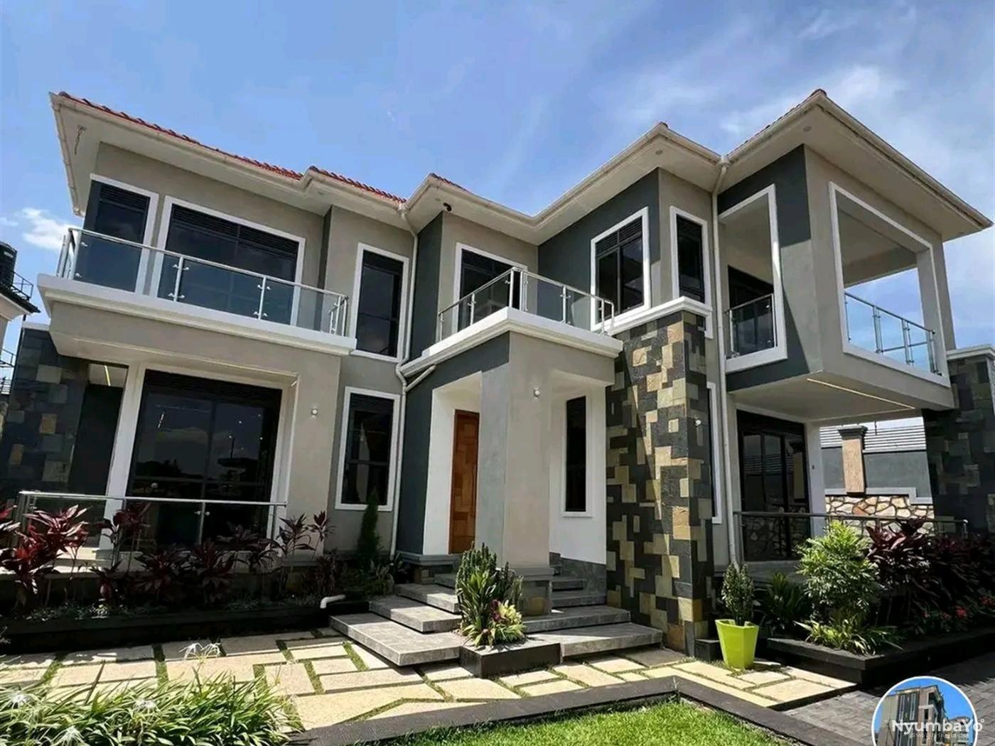5 bedroom Villa for sale in Kyanja Kampala Uganda