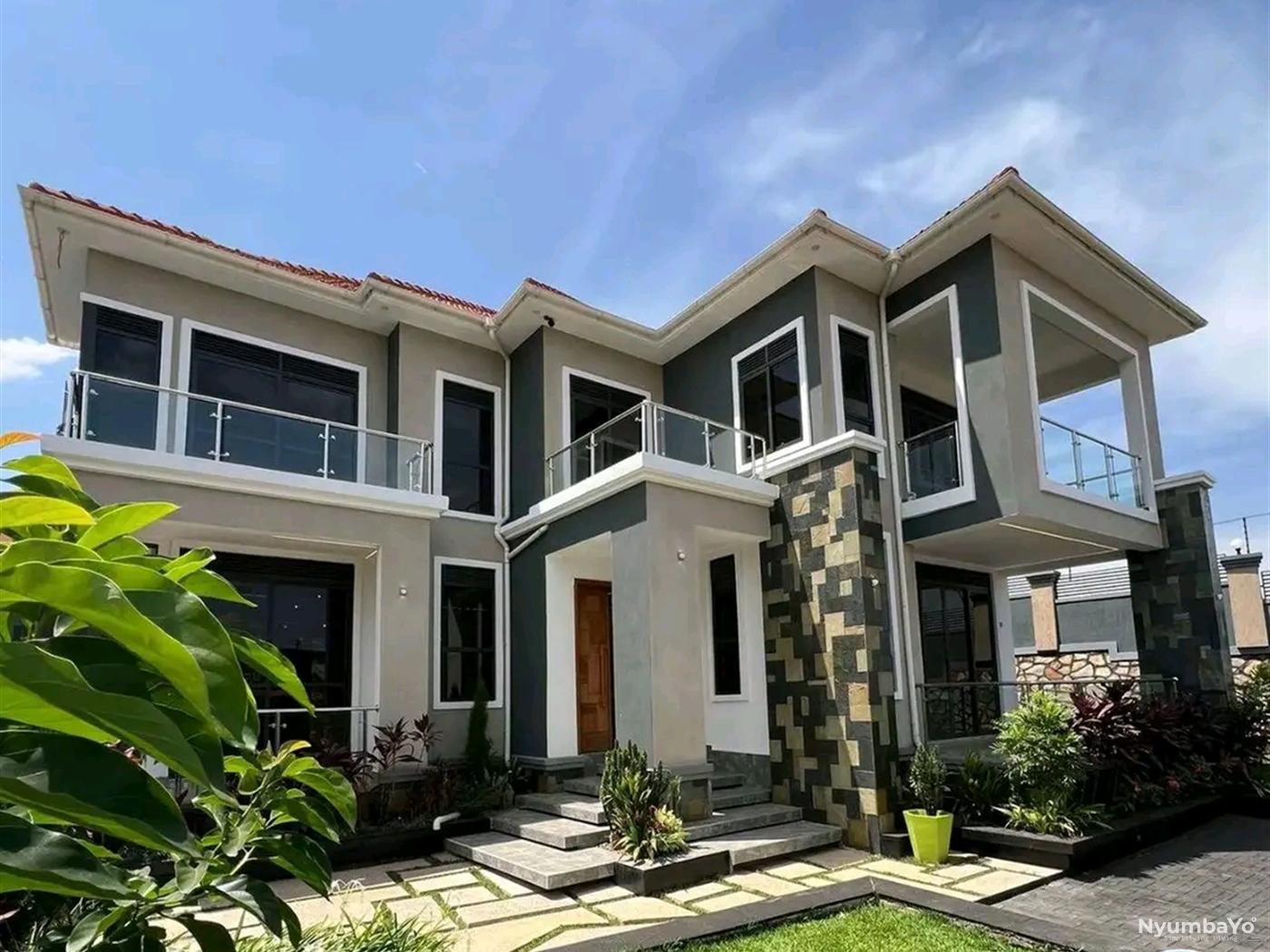 5 bedroom Villa for sale in Kyanja Kampala Uganda